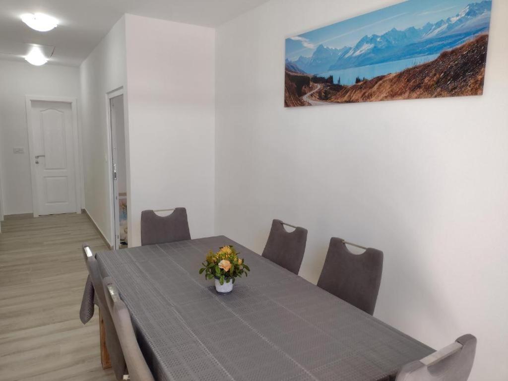 Gordana Apartmani Ljubač 外观 照片